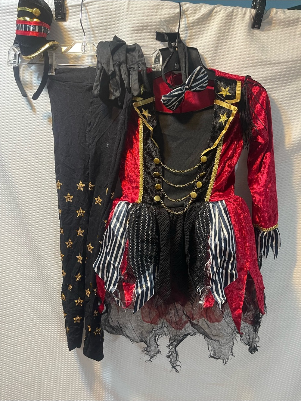 Spirit Dark Ringmaster Girls Costume Complete Outfit S Black Red Gold Circus